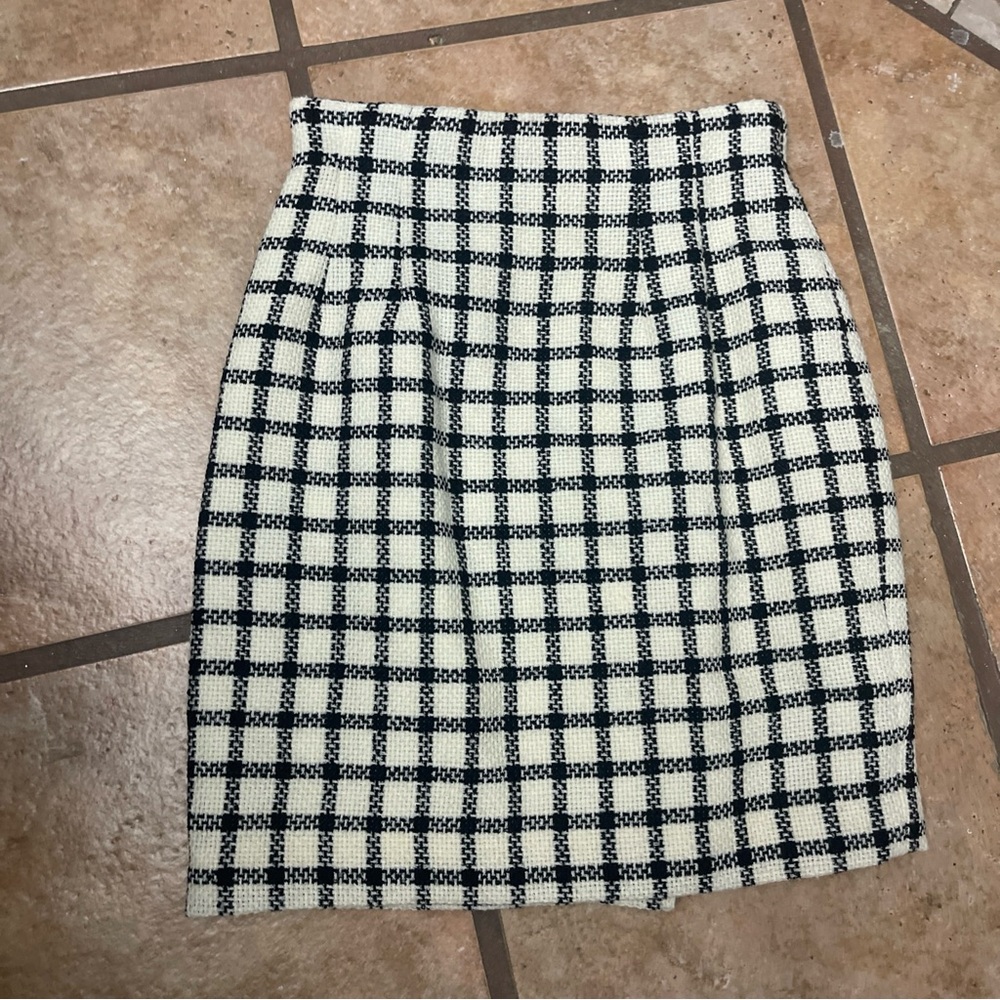 Ann Taylor Black and White Plaid Pencil Skirt